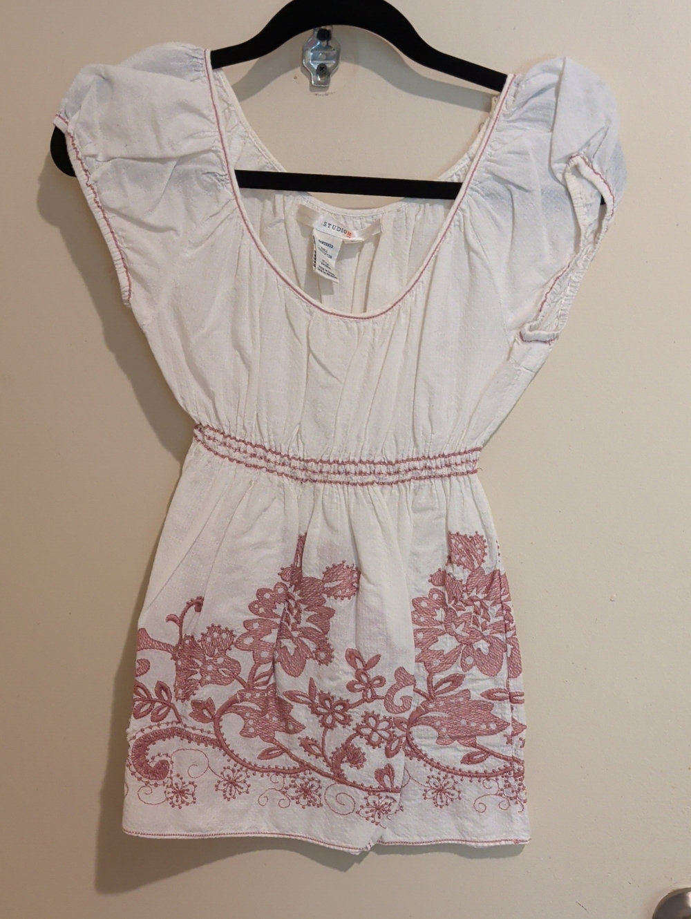 Studio M White Mini Dress with Dusty Rose Floral Embroidery